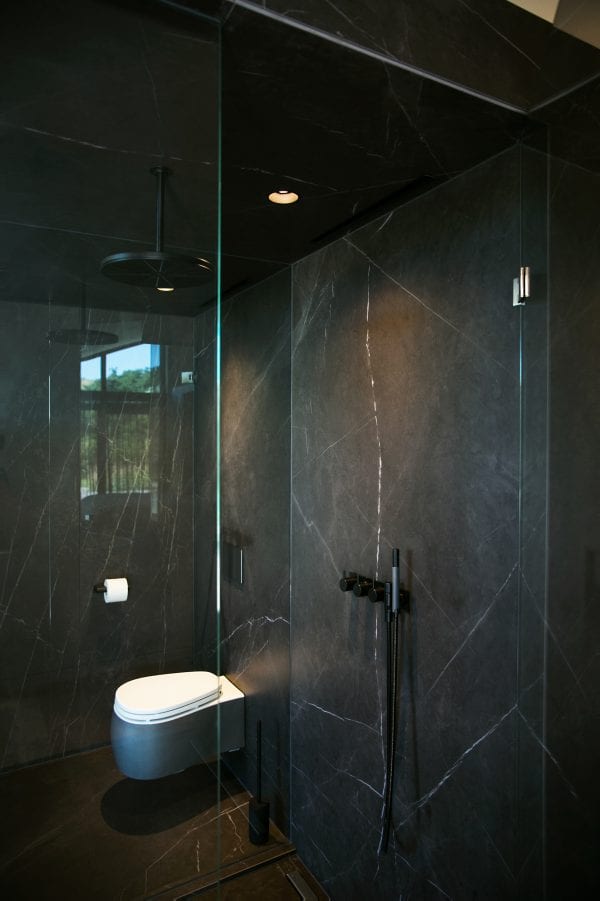 Asselux – Keramische sanitair kubus
