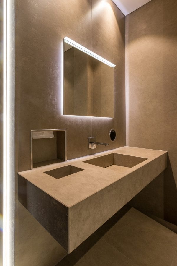NIEUWEGEIN – Geberit toiletgroep. FOTO: DIEDERIK VAN DER LAAN