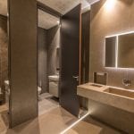 NIEUWEGEIN – Geberit toiletgroep. FOTO: DIEDERIK VAN DER LAAN